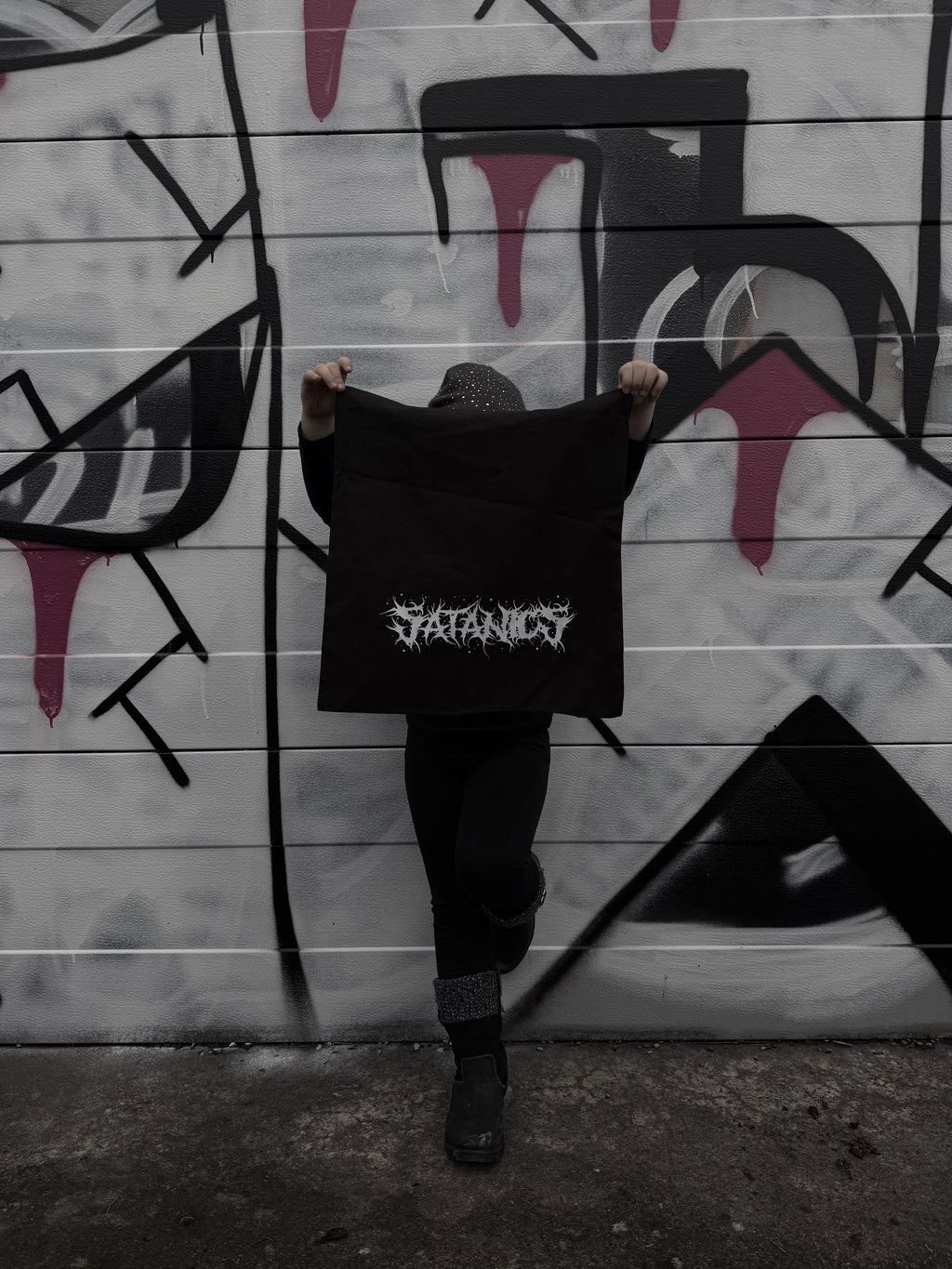 BURN YOUR LOCAL DORFBULLE BAG