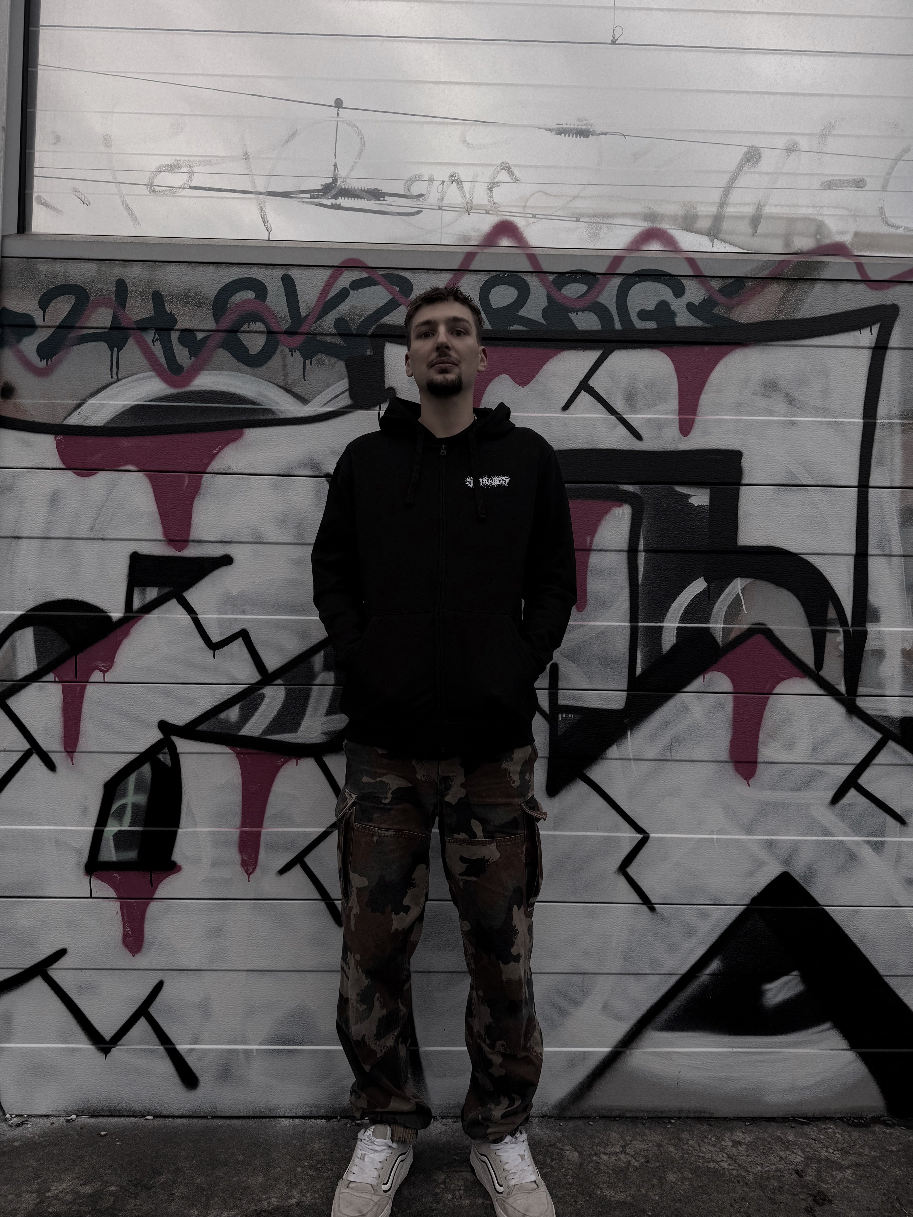 BURN YOUR LOCAL DORFBULLE ZIP HOODIE